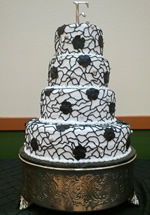 wedding cake180.jpg