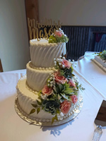 wedding cake215.jpg
